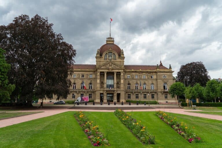 Où partir en juin en France en famille?