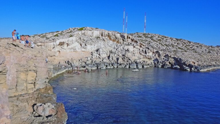 Où partir en juillet sans passeport?