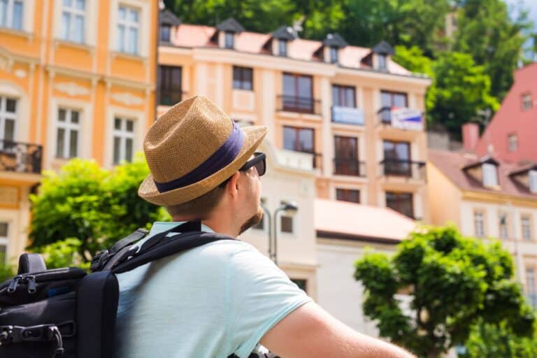 Où partir en novembre en France seul(e)?